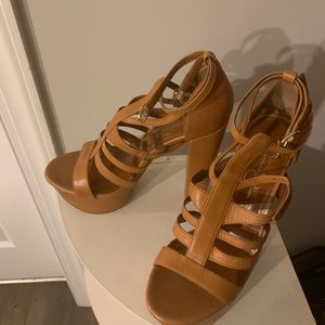 Jessica Simpson shoes.